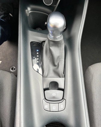 Toyota C-HR cena 97000 przebieg: 27000, rok produkcji 2020 z Poznań małe 211